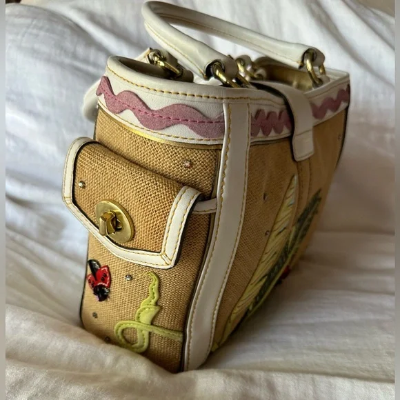 Vintage COACH #4439 Ladybug Motif Boxy Straw Tote Bag Limited Edition 2004 - Picture 6 of 12